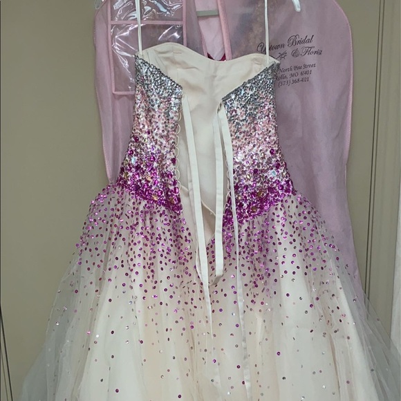 Prom Dress - Picture 3 of 3